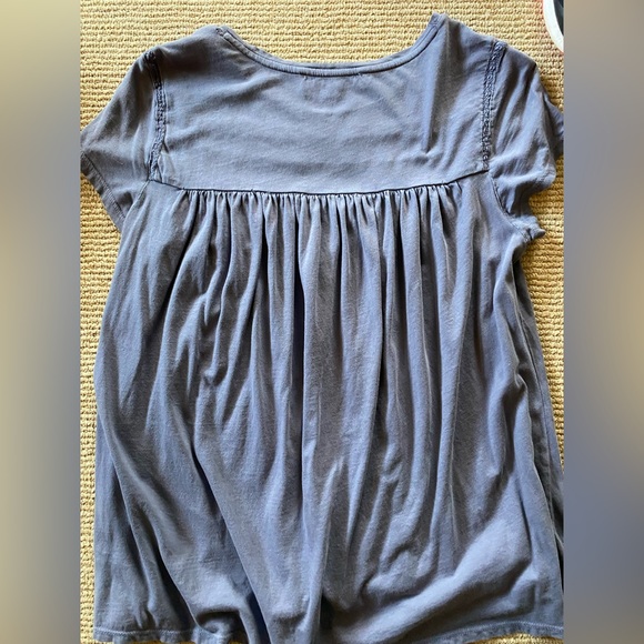 Loft Top - Picture 7 of 8